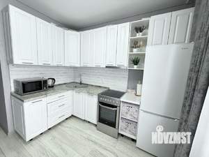 1-к квартира, посуточно, 35м2, 4/17 этаж