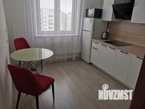 1-к квартира, посуточно, 43м2, 10/10 этаж
