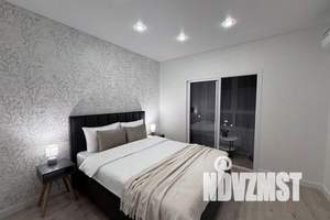 1-к квартира, посуточно, 42м2, 13/16 этаж