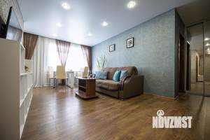 3-к квартира, посуточно, 76м2, 1/1 этаж