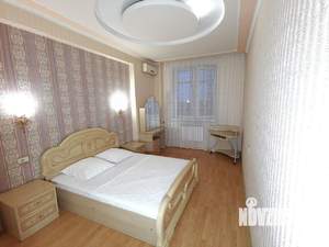 2-к квартира, посуточно, 67м2, 1/1 этаж