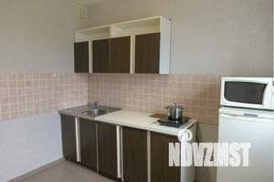 1-к квартира, посуточно, 44м2, 7/10 этаж