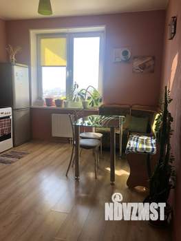 1-к квартира, посуточно, 38м2, 6/15 этаж