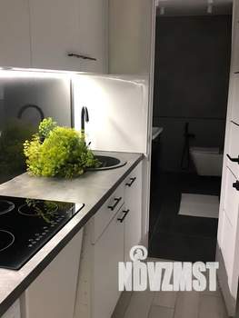 1-к квартира, посуточно, 40м2, 1/10 этаж