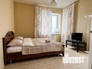 1-к квартира, посуточно, 39м2, 13/16 этаж