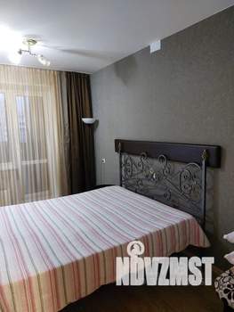 1-к квартира, посуточно, 34м2, 8/10 этаж