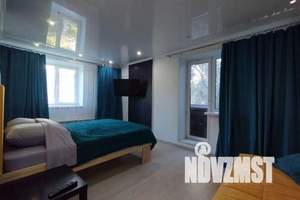 1-к квартира, посуточно, 35м2, 3/5 этаж