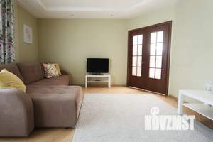 1-к квартира, посуточно, 50м2, 8/11 этаж