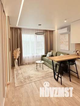 1-к квартира, посуточно, 42м2, 7/18 этаж