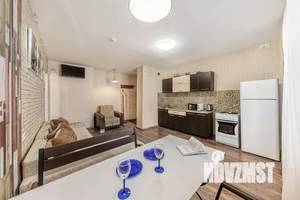 3-к квартира, посуточно, 55м2, 15/17 этаж