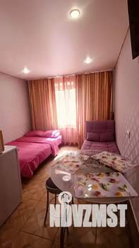 Студия квартира, посуточно, 24м2, 1/9 этаж