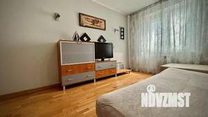2-к квартира, посуточно, 65м2, 1/1 этаж