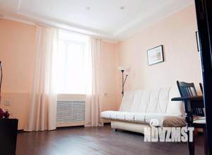 1-к квартира, посуточно, 50м2, 1/1 этаж