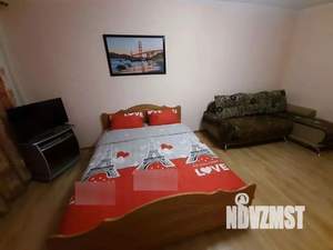 1-к квартира, посуточно, 32м2, 1/1 этаж