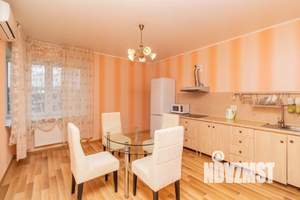 1-к квартира, посуточно, 52м2, 1/1 этаж