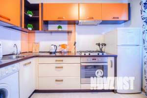 2-к квартира, посуточно, 63м2, 2/5 этаж