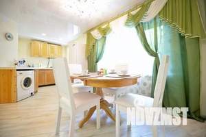 2-к квартира, посуточно, 56м2, 2/5 этаж