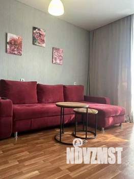 2-к квартира, посуточно, 50м2, 1/1 этаж
