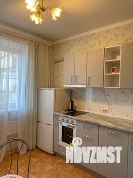 1-к квартира, посуточно, 40м2, 2/9 этаж
