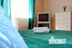 1-к квартира, посуточно, 54м2, 1/1 этаж