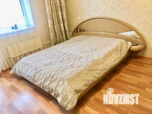 2-к квартира, посуточно, 65м2, 2/10 этаж