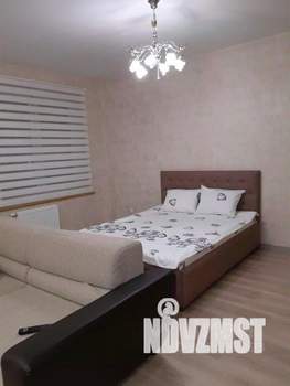 1-к квартира, посуточно, 43м2, 1/1 этаж