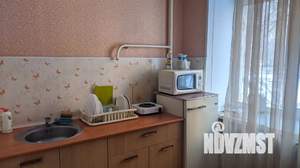 1-к квартира, посуточно, 40м2, 1/5 этаж