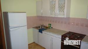 1-к квартира, на длительный срок, 32м2, 4/10 этаж