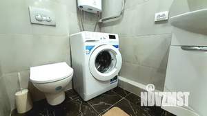 Студия квартира, посуточно, 40м2, 13/21 этаж