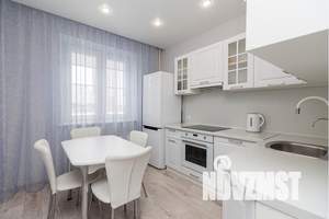 1-к квартира, посуточно, 41м2, 2/10 этаж