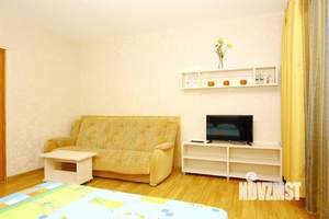 1-к квартира, посуточно, 43м2, 1/1 этаж