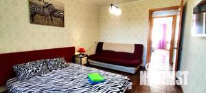 2-к квартира, посуточно, 48м2, 1/1 этаж