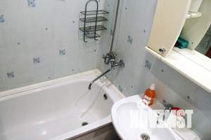 2-к квартира, посуточно, 65м2, 4/6 этаж