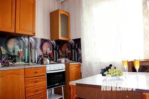 1-к квартира, посуточно, 65м2, 1/1 этаж