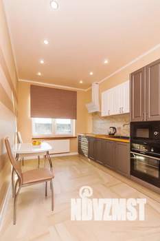 1-к квартира, посуточно, 45м2, 7/24 этаж