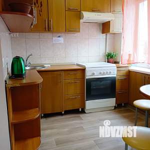1-к квартира, посуточно, 30м2, 3/5 этаж