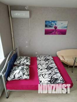 Студия квартира, посуточно, 23м2, 6/10 этаж