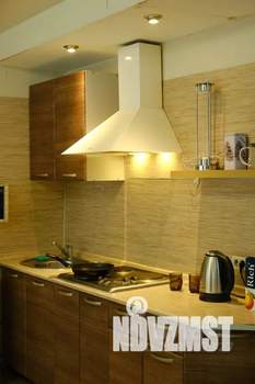 1-к квартира, посуточно, 40м2, 1/10 этаж