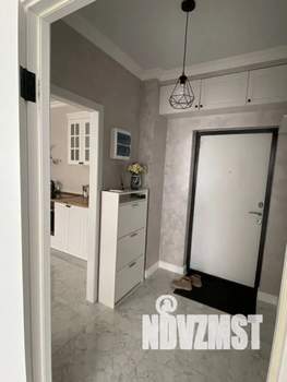 1-к квартира, посуточно, 42м2, 1/1 этаж