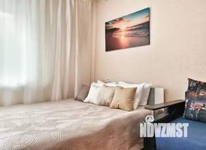 1-к квартира, посуточно, 41м2, 4/10 этаж