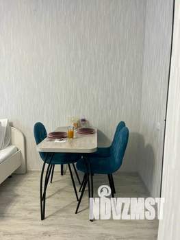 Студия квартира, посуточно, 26м2, 2/10 этаж