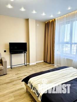 Студия квартира, посуточно, 33м2, 22/23 этаж