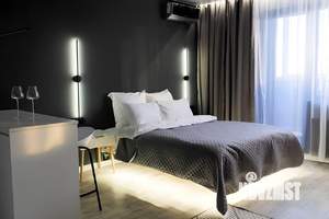 Студия квартира, посуточно, 35м2, 13/20 этаж