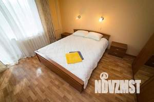 2-к квартира, посуточно, 63м2, 1/10 этаж
