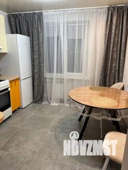 1-к квартира, посуточно, 36м2, 1/10 этаж