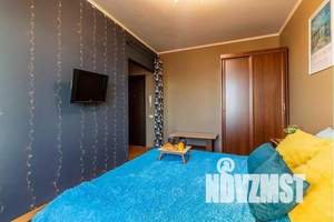 1-к квартира, посуточно, 33м2, 9/9 этаж