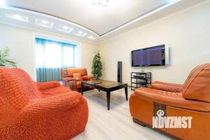 4-к квартира, посуточно, 122м2, 1/1 этаж