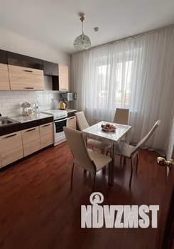 1-к квартира, посуточно, 41м2, 3/10 этаж