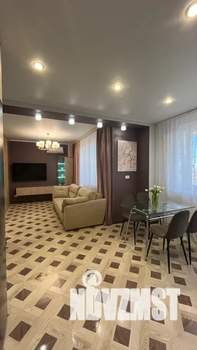 Студия квартира, посуточно, 43м2, 18/18 этаж