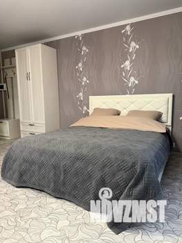 Студия квартира, посуточно, 28м2, 10/19 этаж